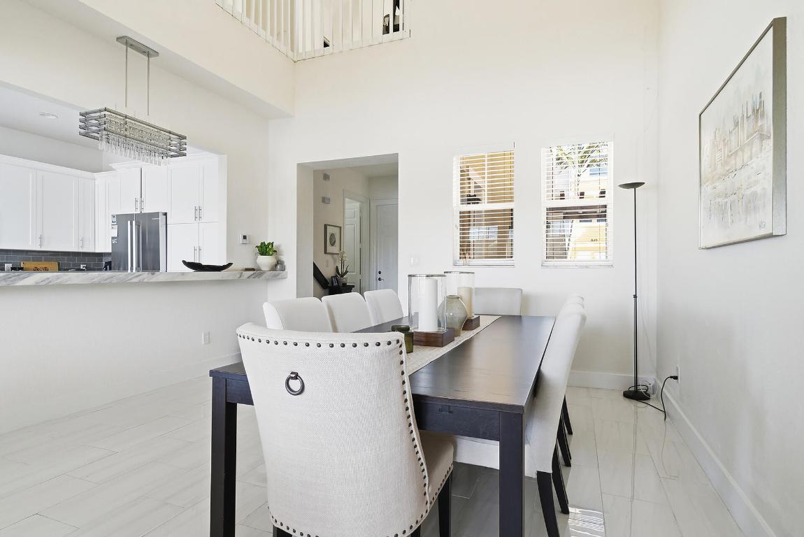 CITYSIDE CONDO - Residential