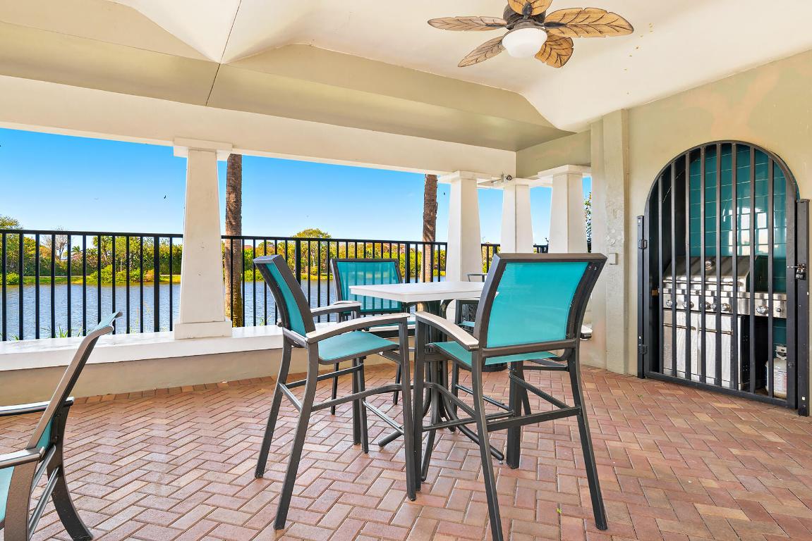 CITYSIDE CONDO - Residential