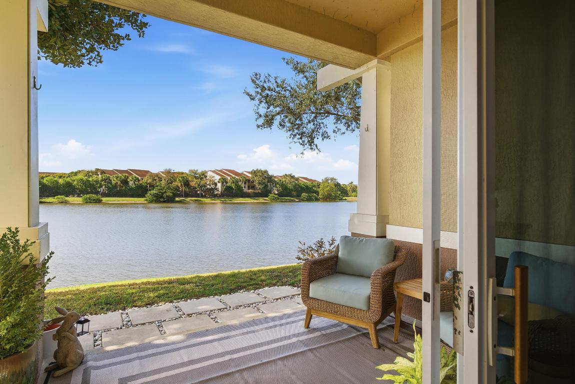 CITYSIDE CONDO - Residential