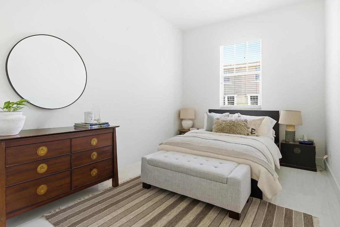 CITYSIDE CONDO - Residential