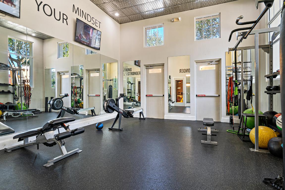 CITYSIDE CONDO - Residential