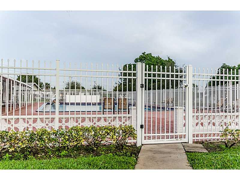 Mainlands of Tamarac Lake - Residential