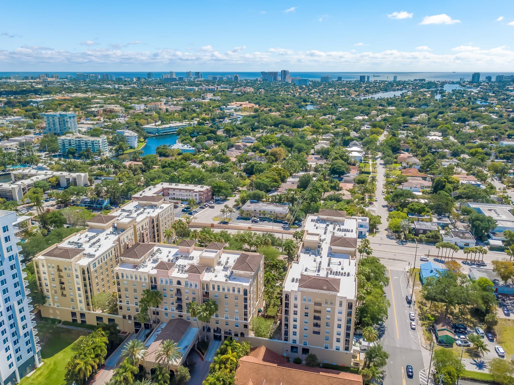 LAS OLAS BY THE RIVER - Residential