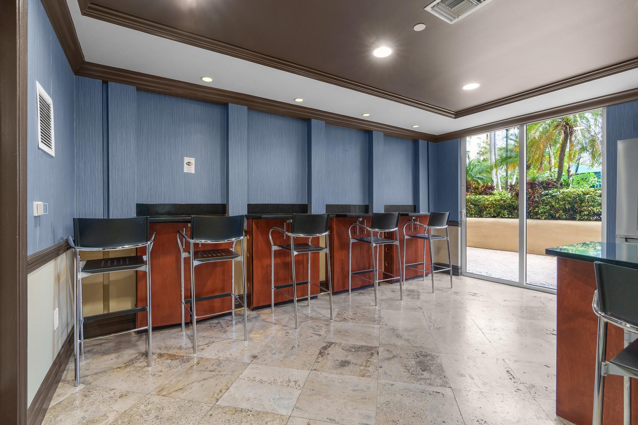 LAS OLAS BY THE RIVER - Residential