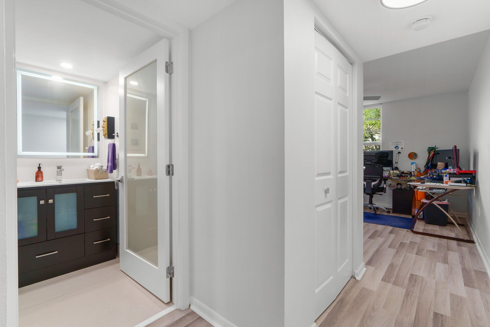 LAS OLAS BY THE RIVER - Residential