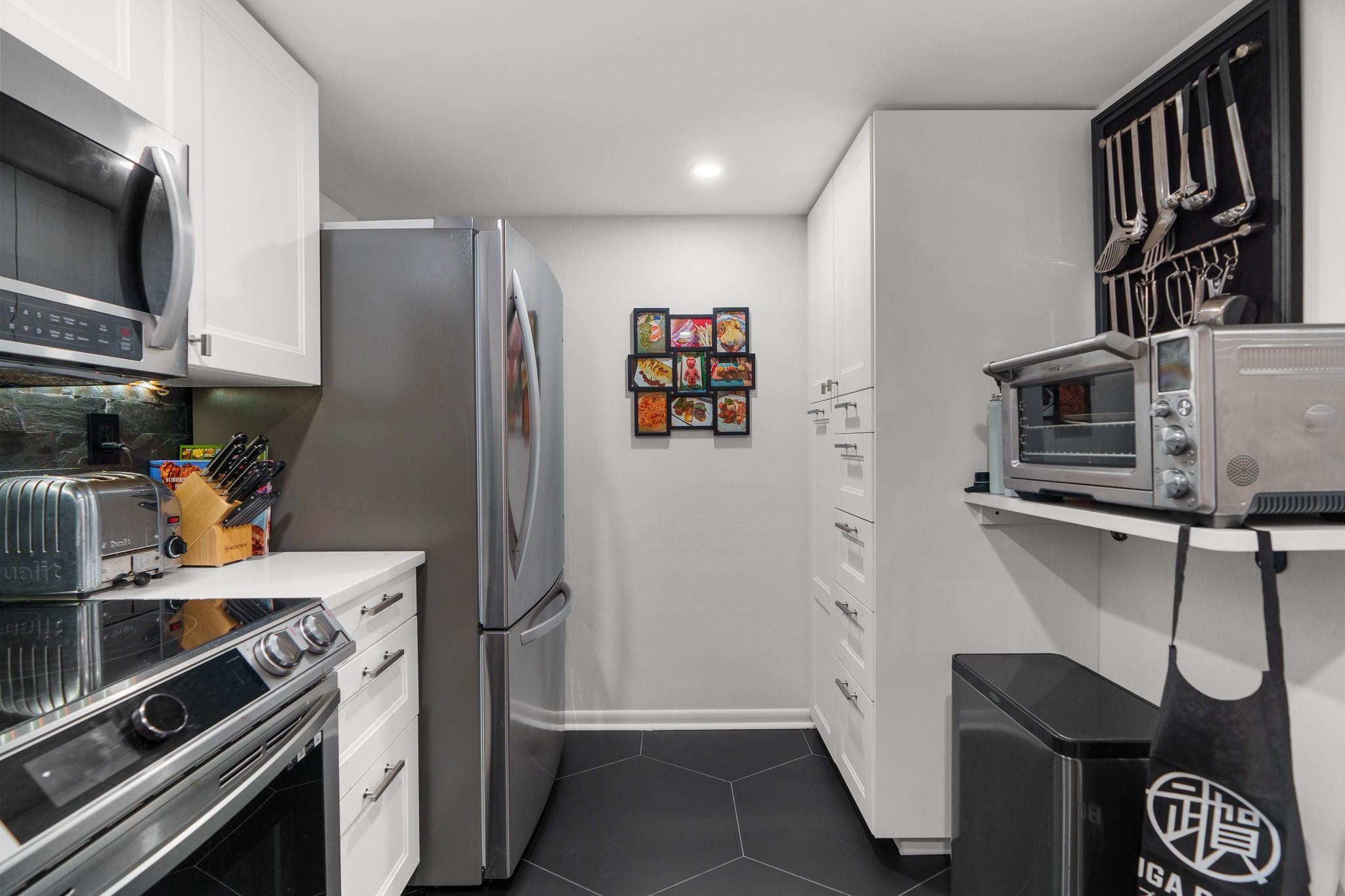 LAS OLAS BY THE RIVER - Residential