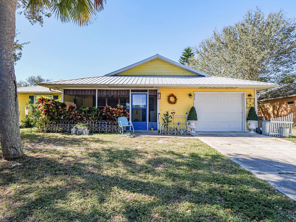 Photo of 832 Roseland Road, Sebastian, FL 32958 (MLS # R11044486)