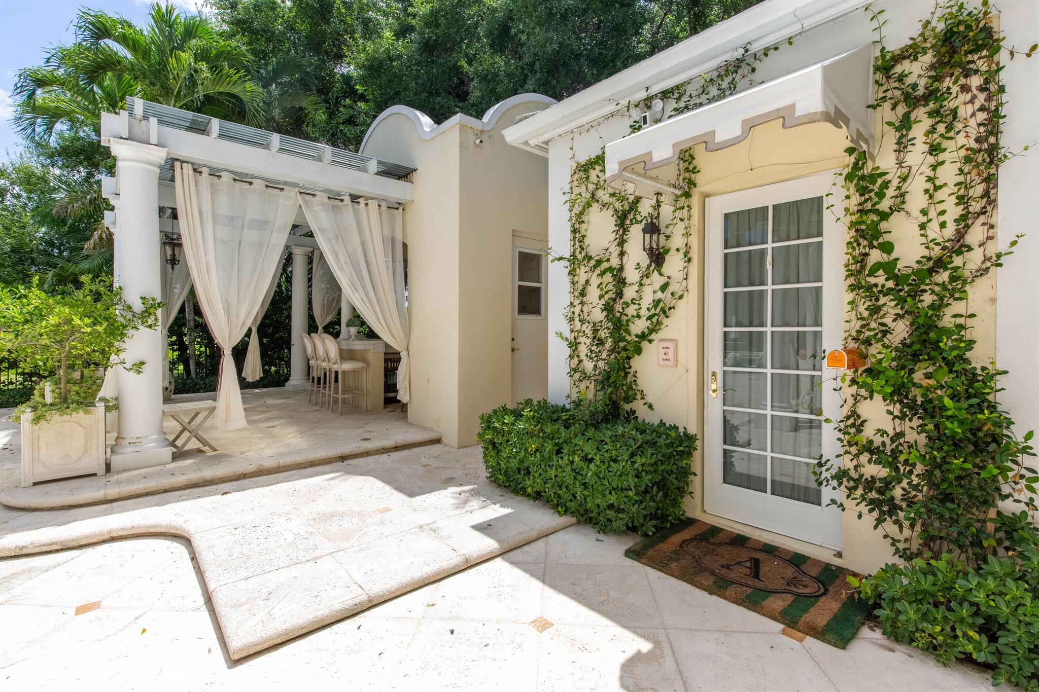 KENSINGTON - Residential