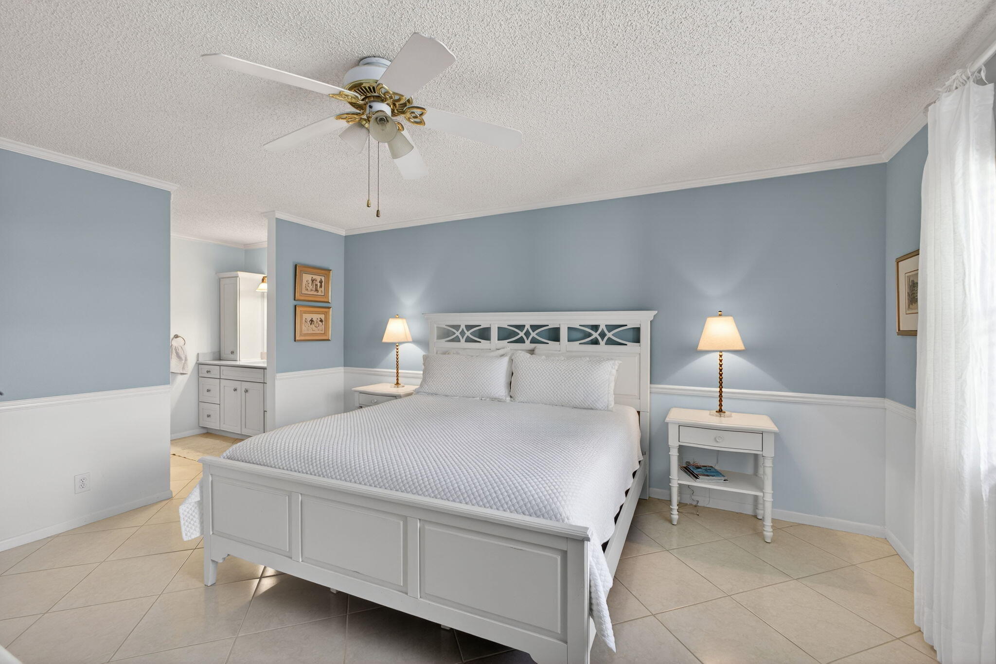 BRIARWOOD CONDO - Residential