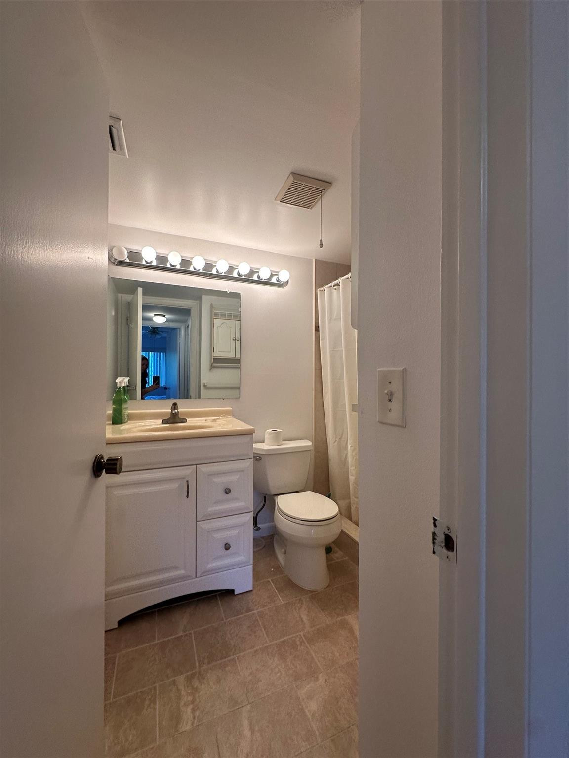 Pine Ridge Condo 03 - Residential Lease