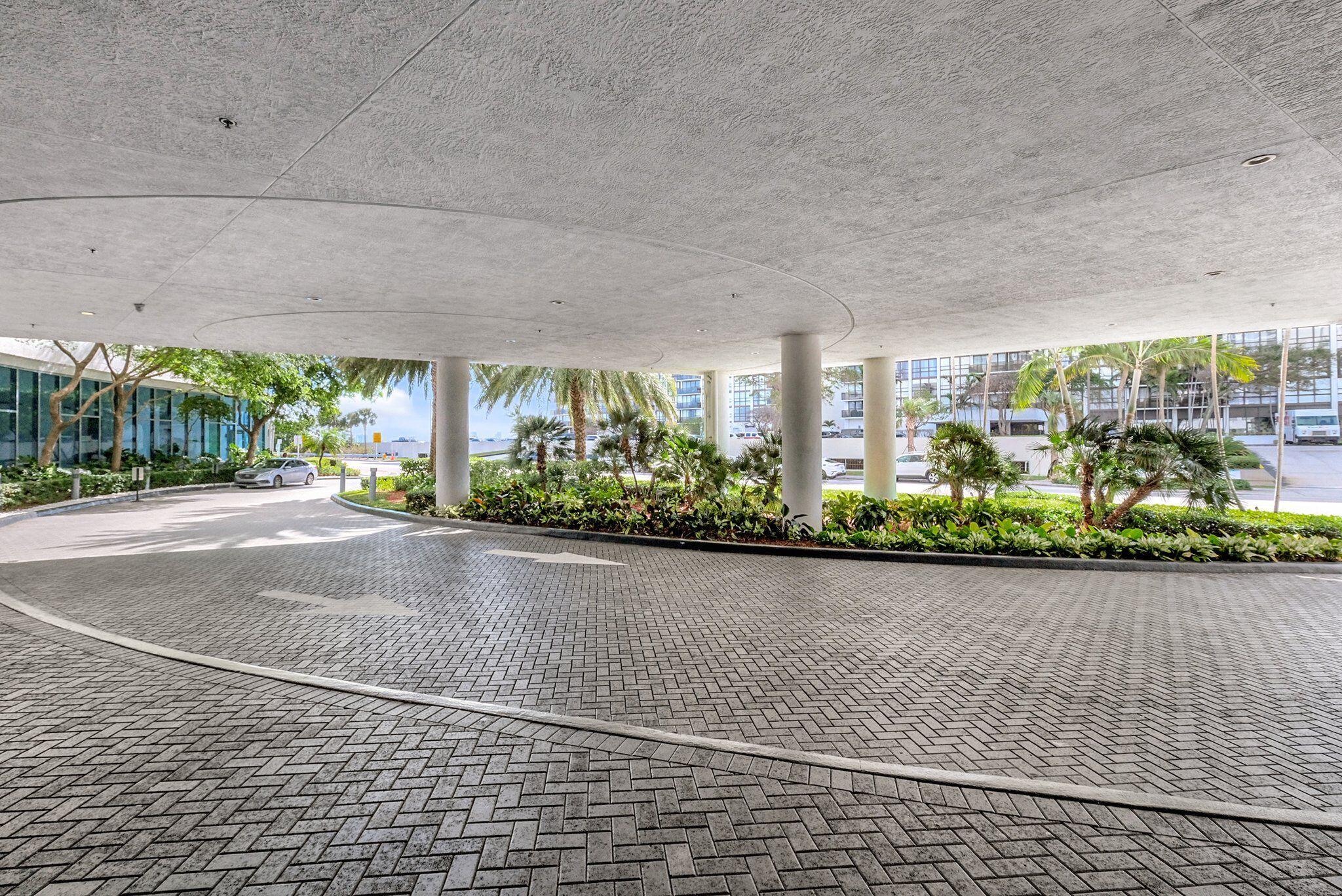 601 NE 36TH Street 1008