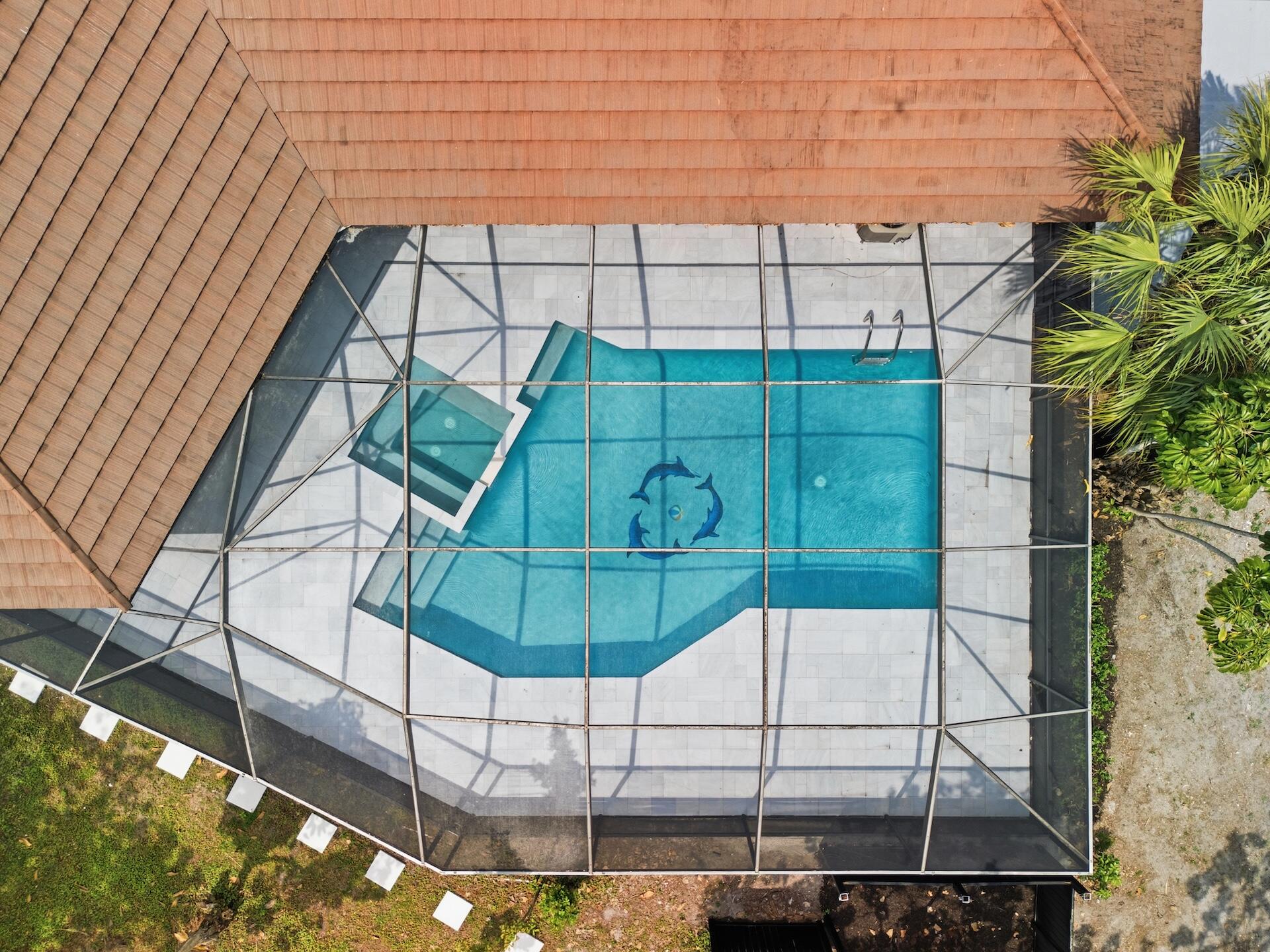 BANYAN LAKES - Residential