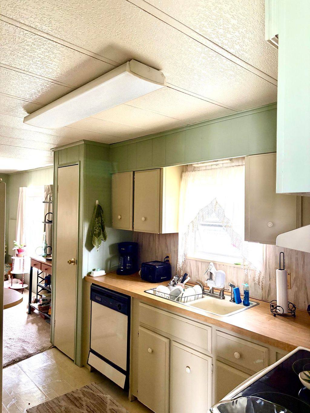 Photo of 129 E Caribbean, Port Saint Lucie, FL 34952 (MLS # B26002091)