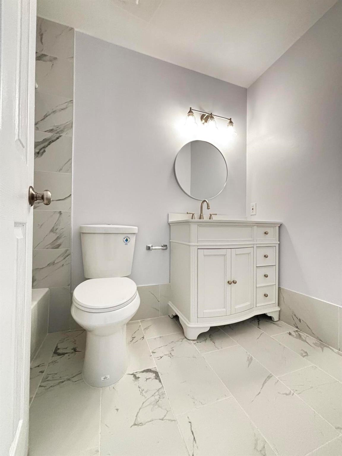 Elmwood Estates - Residential Lease