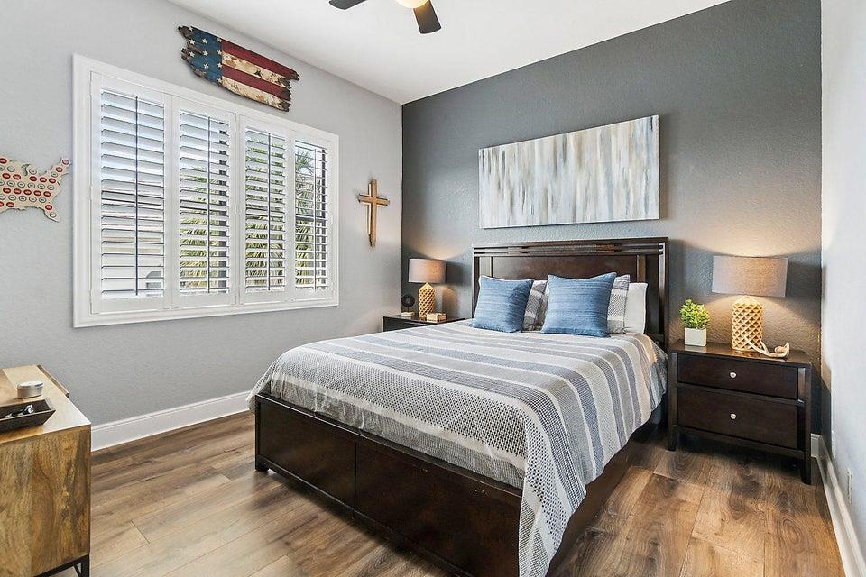 VERSAILLES - Residential