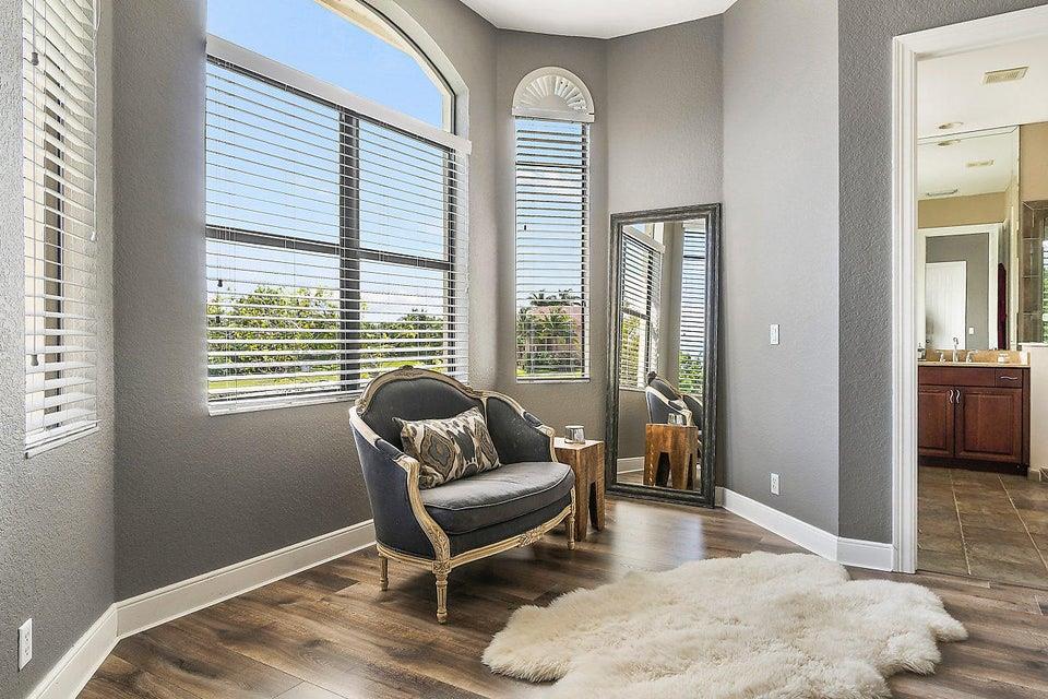 VERSAILLES - Residential