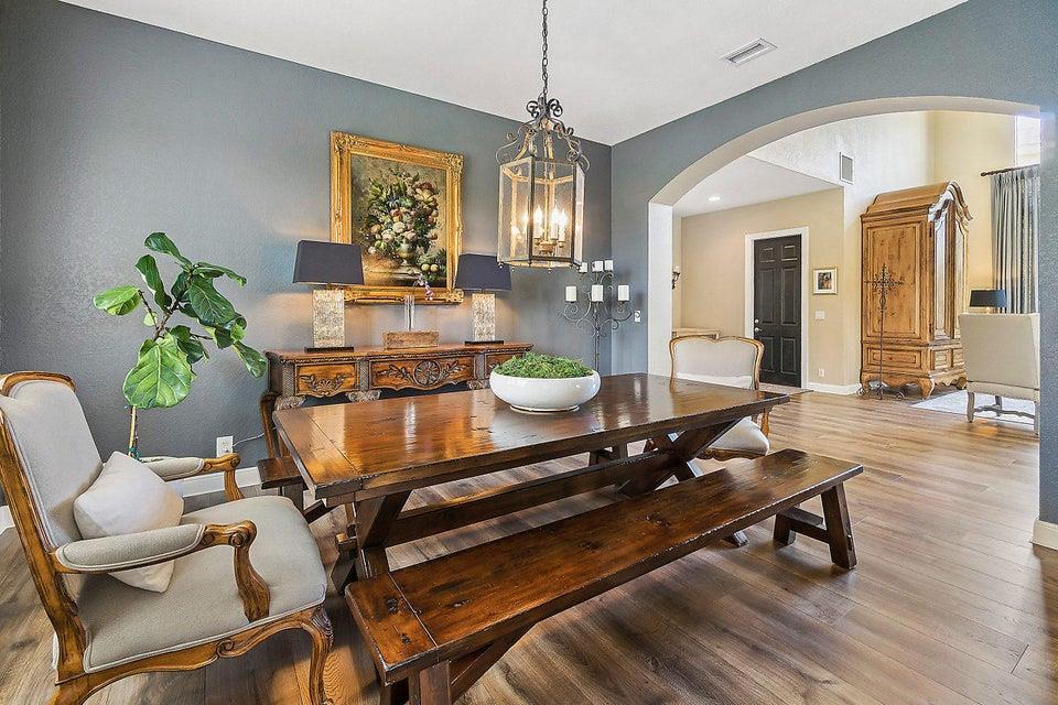 VERSAILLES - Residential