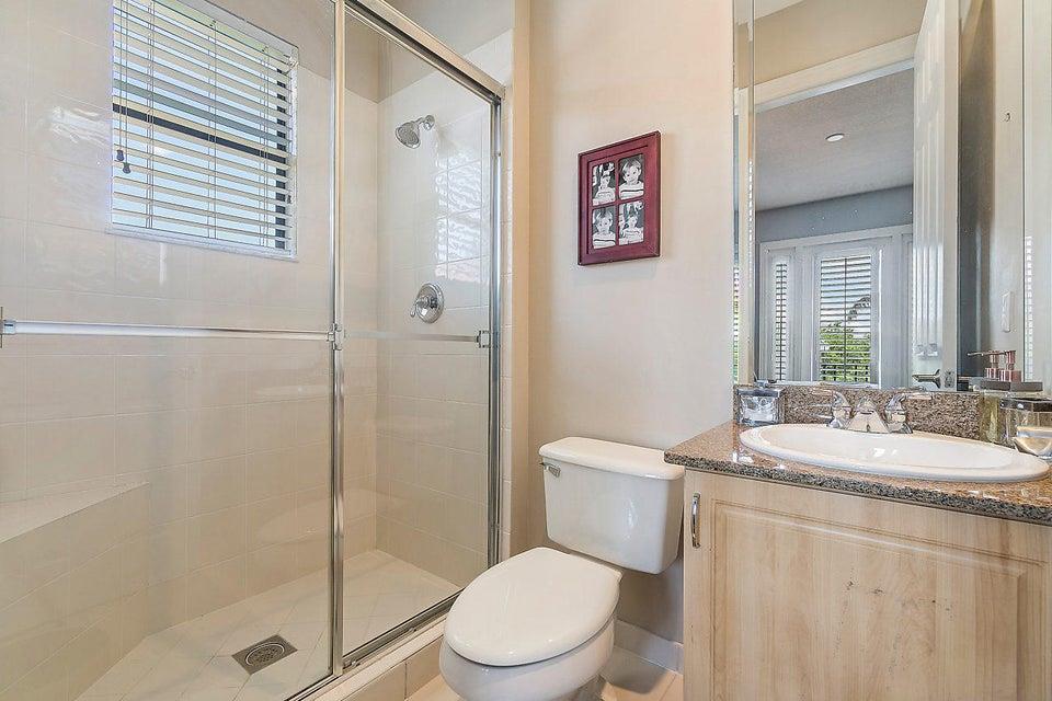 VERSAILLES - Residential