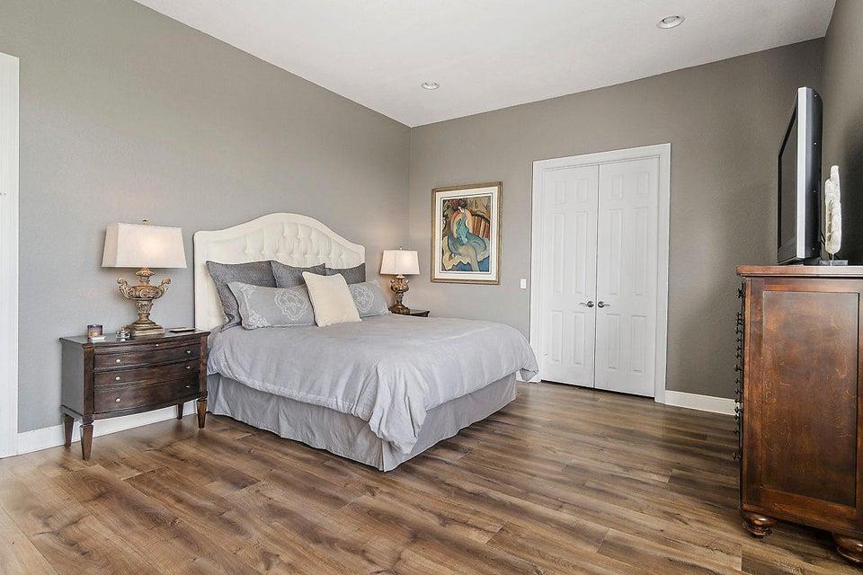 VERSAILLES - Residential