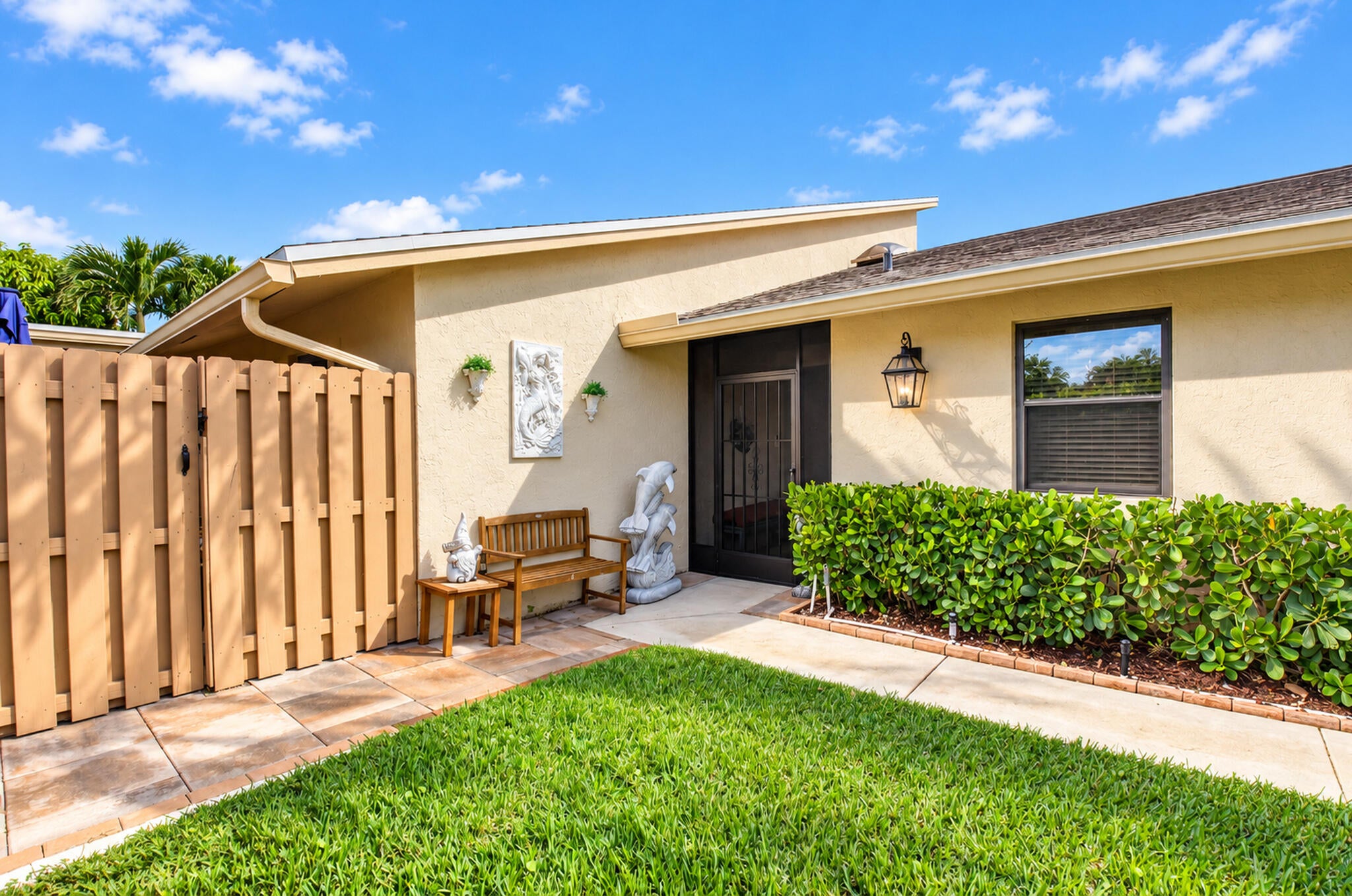 3225 NW 9TH Street