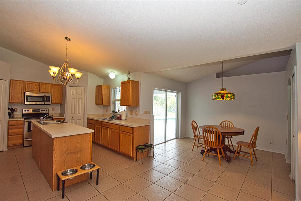 PORT ST LUCIE-SECTION 09 - Residential