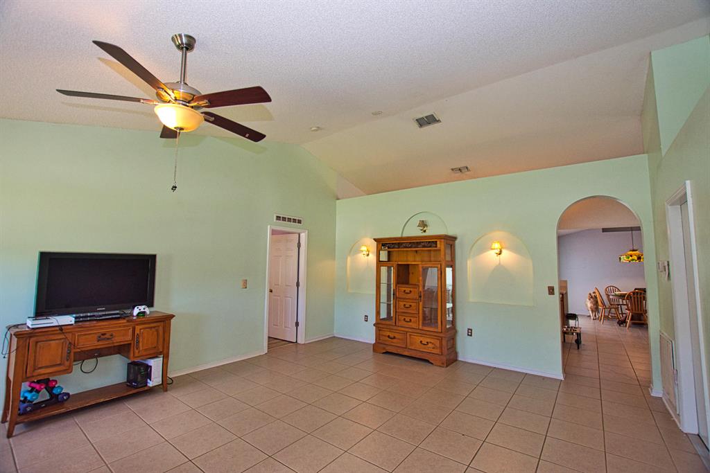 PORT ST LUCIE-SECTION 09 - Residential