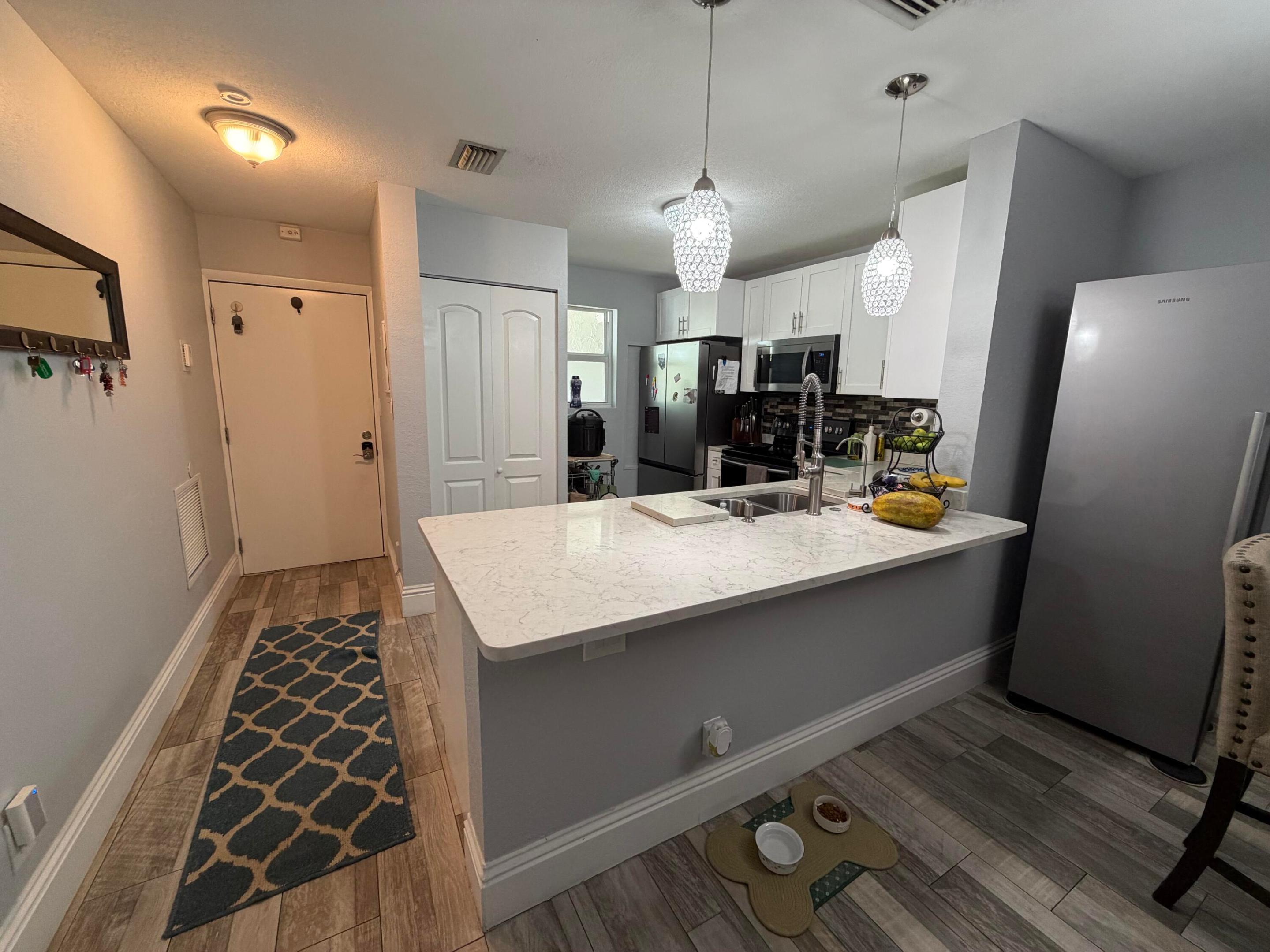 CORAL GARDENS II CONDO - Residential