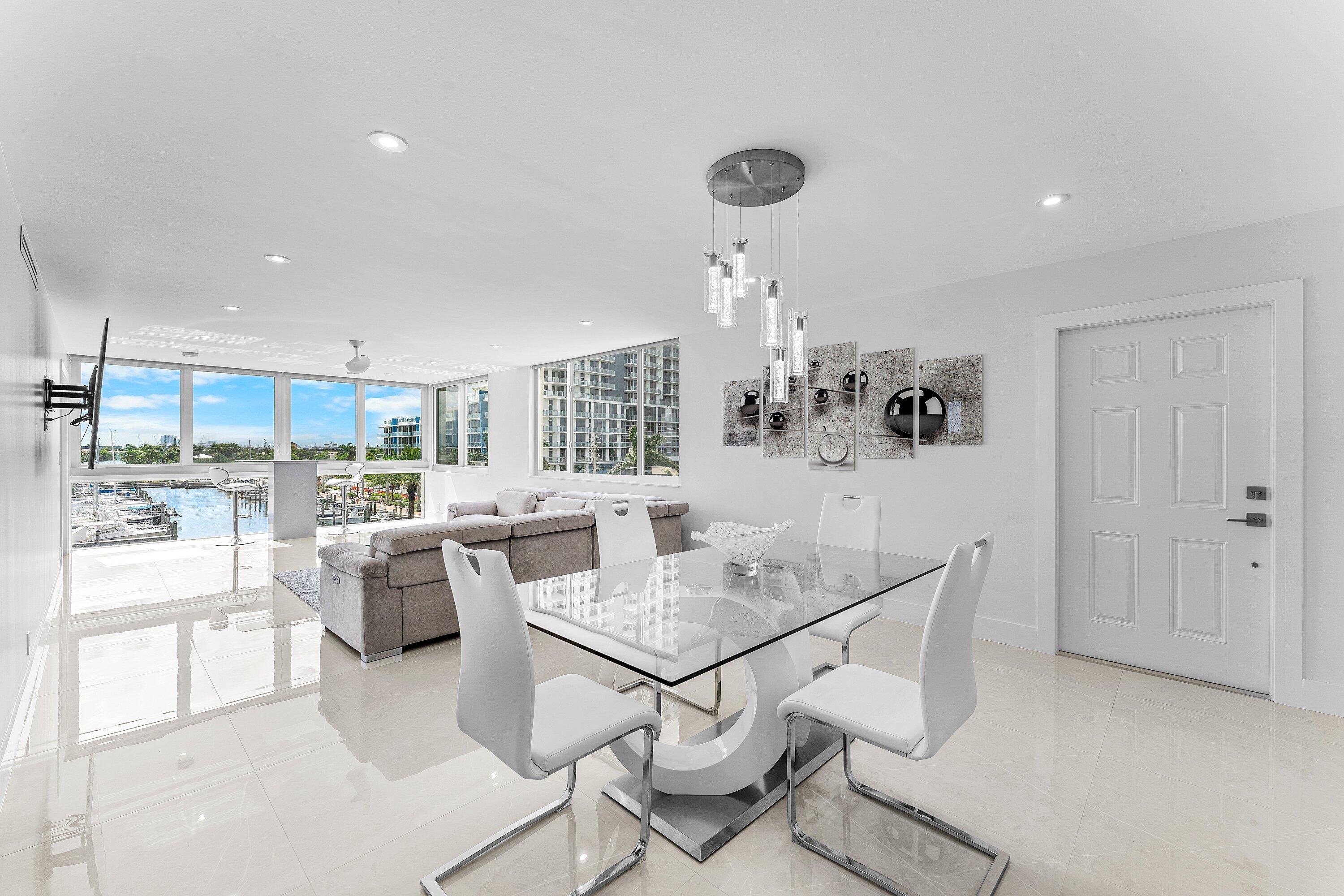 LAKE HARBOUR TOWERS CONDO - Residential