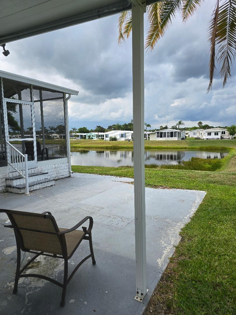 504 THAMES BLUFF Ridge D-23, Fort Pierce, FL, 34982/$85,000 4 504 THAMES BLUFF Ridge D-23