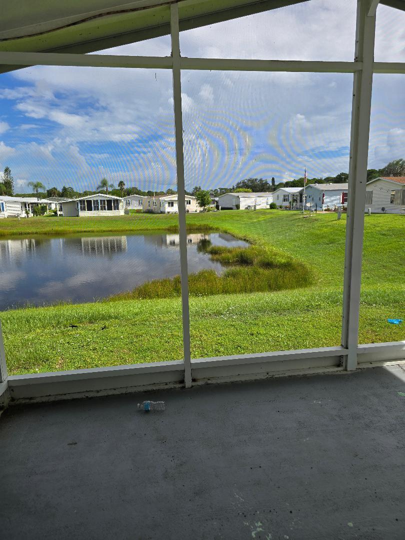 504 THAMES BLUFF Ridge D-23, Fort Pierce, FL, 34982/$85,000 2 504 THAMES BLUFF Ridge D-23