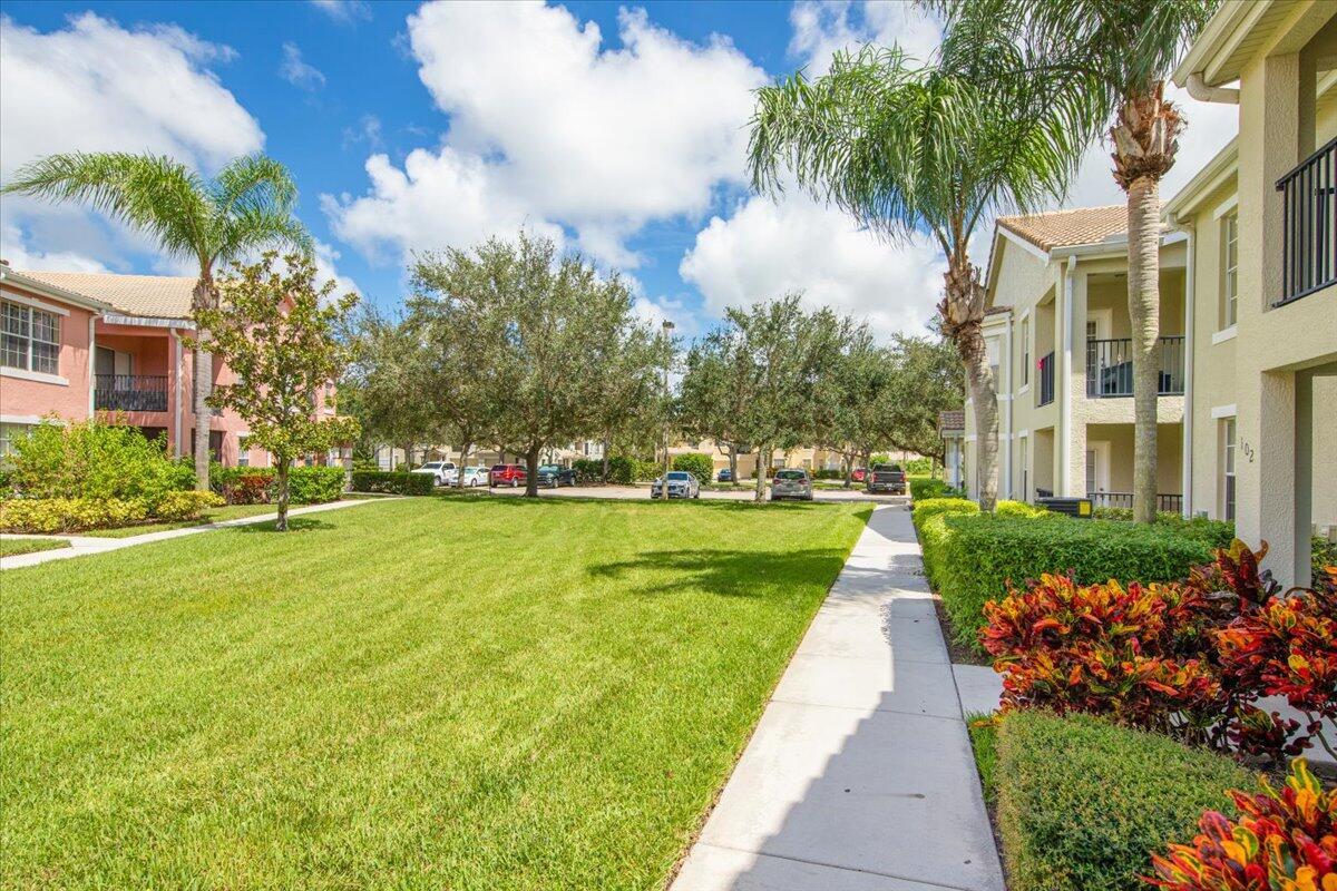 The Belmont at St Lucie W - Residential Lease