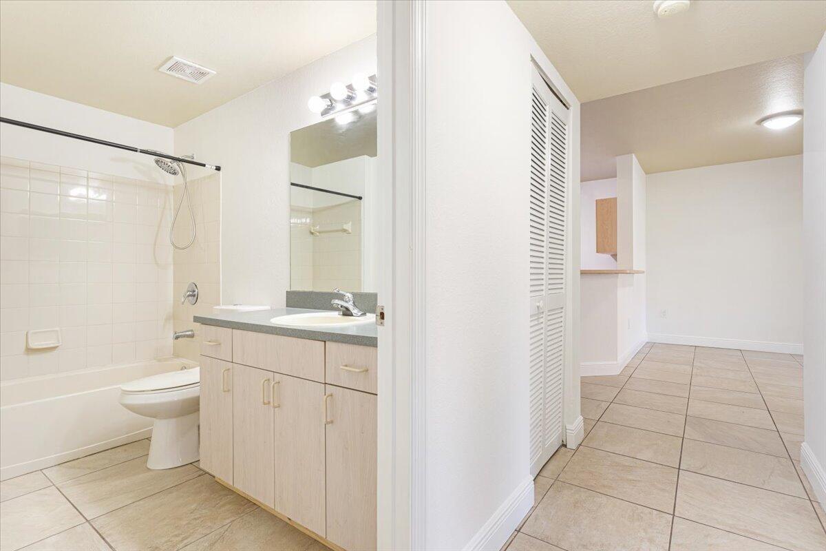 The Belmont at St Lucie W - Residential Lease