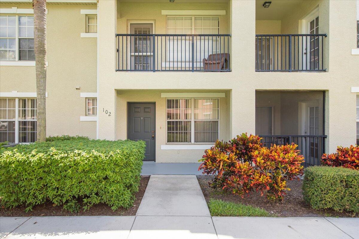 FRESHLY PAINTED LIGHT SHERMAN WILLIAMS GRECIAN WHITE. 1 DEDICATED PARKING SPACE AND 2 GUEST SPOTS CLOSE Discover your dream home at The Belmont, a gated community in the heart of St Lucie West. This ground floor 2-bedroom, 2-bathroom unit boasts newer stainless steel appliances, all-tile floors & a spacious walk-in closet in the master bedroom. The open floor plan creates an inviting space, and the full-size washer/dryer in unit adds convenience. With the added comfort of a brand new A/C, you can enjoy resort-style amenities including a pool, spa, fitness center, club house & business center. Enjoy easy access to great shopping, restaurants, a movie theater, and the St. Lucie Mets Stadium--all just minutes away from I-95. Don't miss the opportunity to make The Belmont your new home.