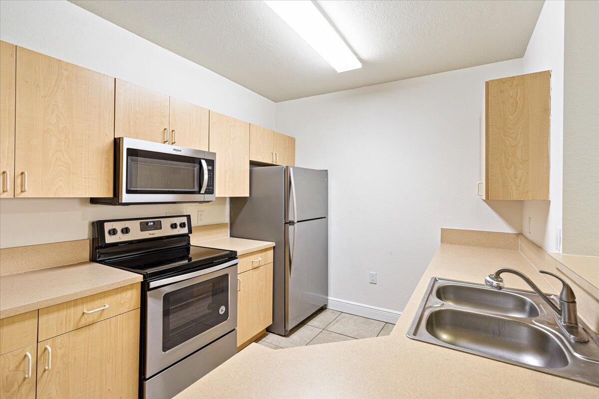 The Belmont at St Lucie W - Residential Lease