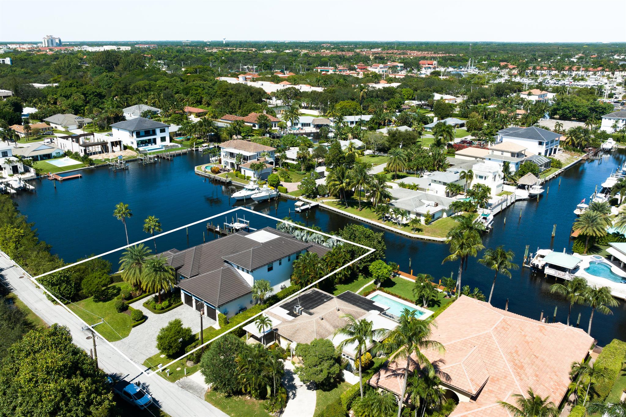 PIRATES COVE IN - Residential