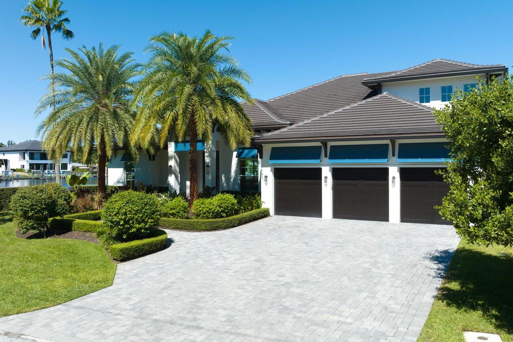 Photo of 2231 Canal Road, Palm Beach Gardens, FL 33410 (MLS # R10928929)