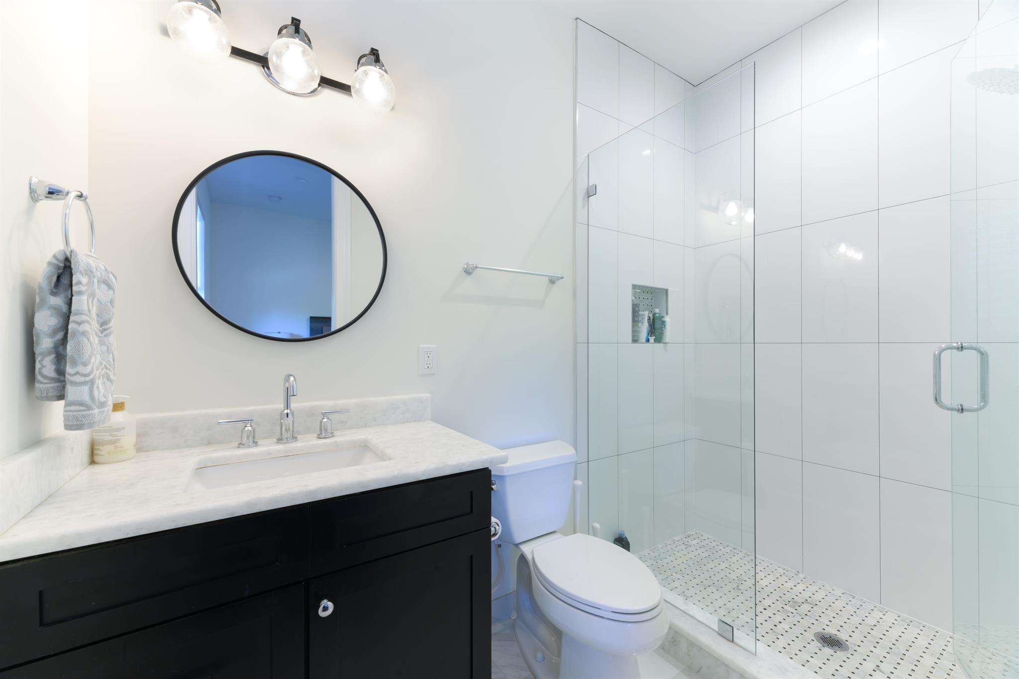 PIRATES COVE IN - Residential