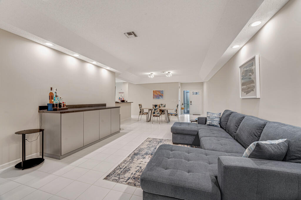 PALM ISLES I, II AND III CONDOS - Residential