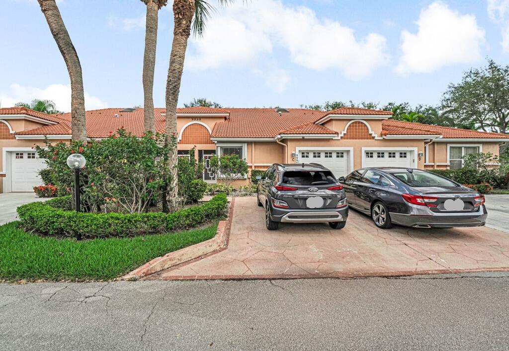 PALM ISLES I, II AND III CONDOS - Residential