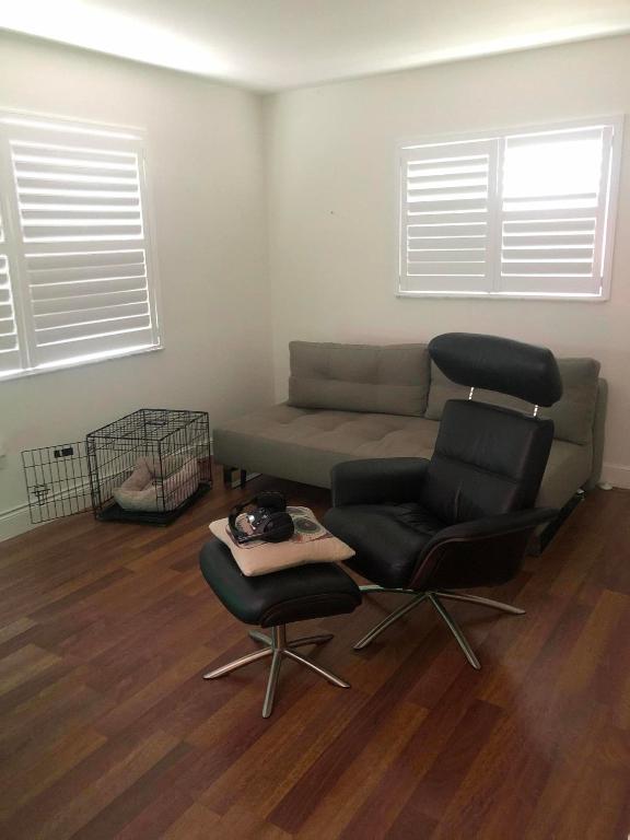 DELRAY OAKS CONDO - Residential