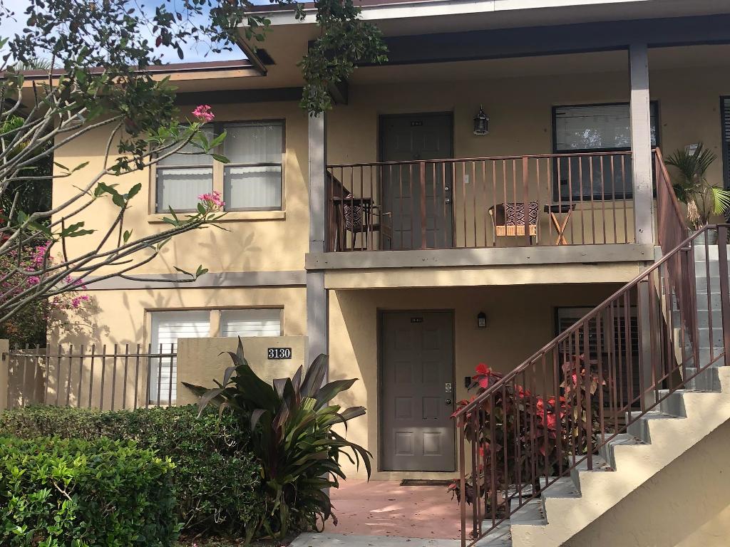 DELRAY OAKS CONDO - Residential