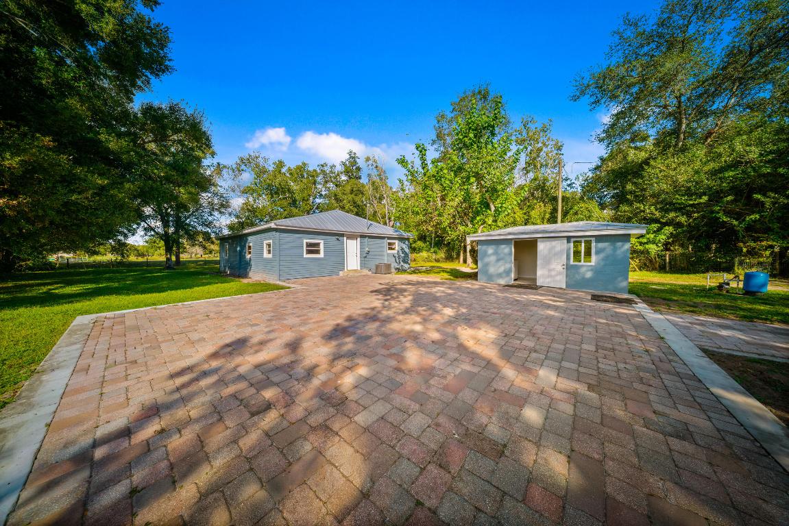 OKEECHOBEE LITTLE FARMS - Residential