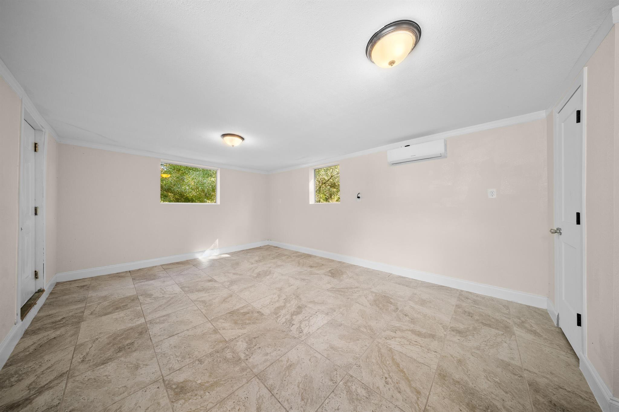 OKEECHOBEE LITTLE FARMS - Residential