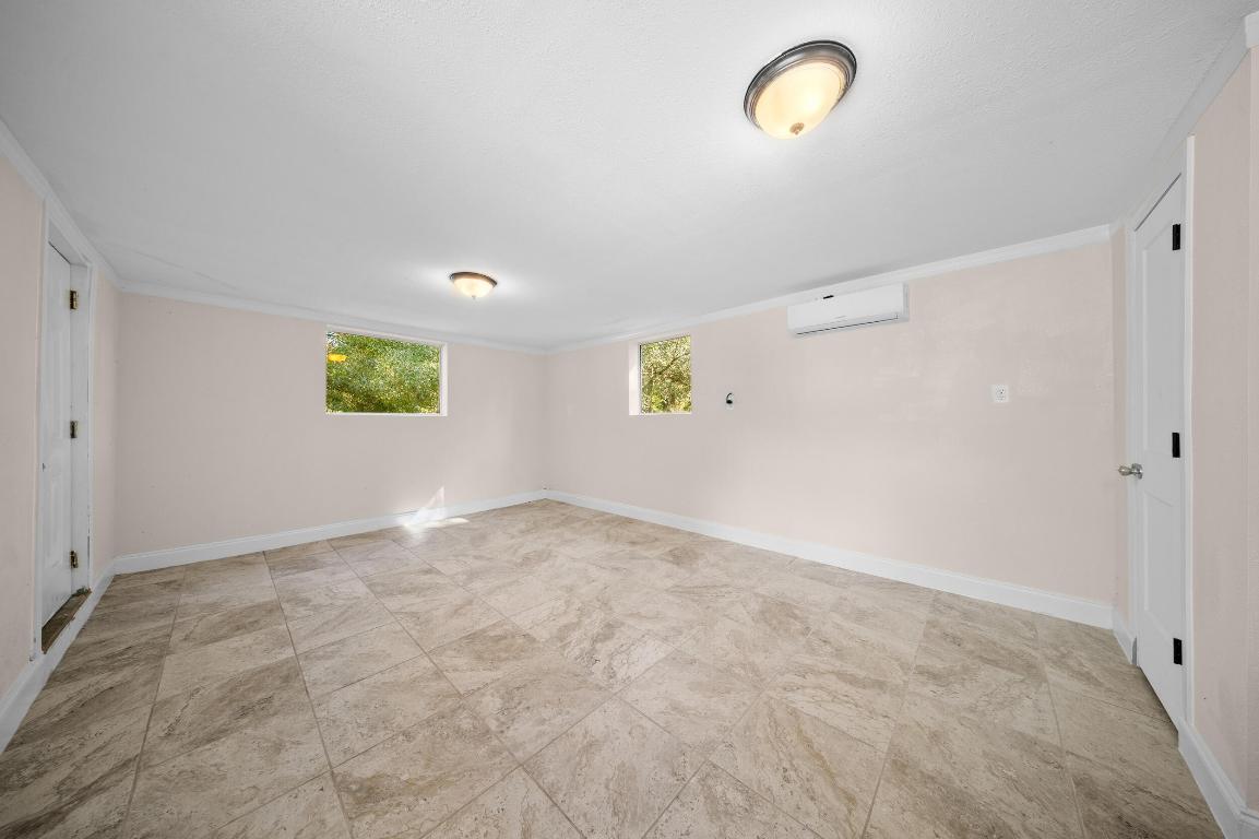 OKEECHOBEE LITTLE FARMS - Residential