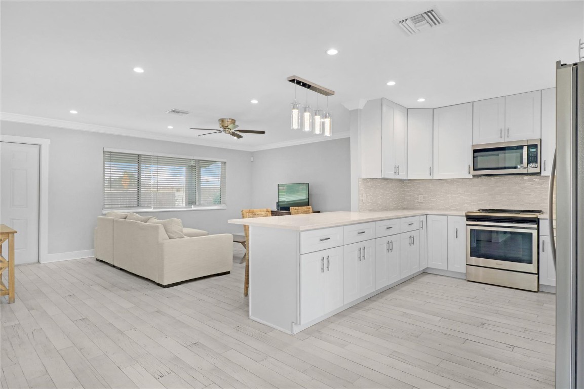 Coral Manor Fourth Add 53 - Residential