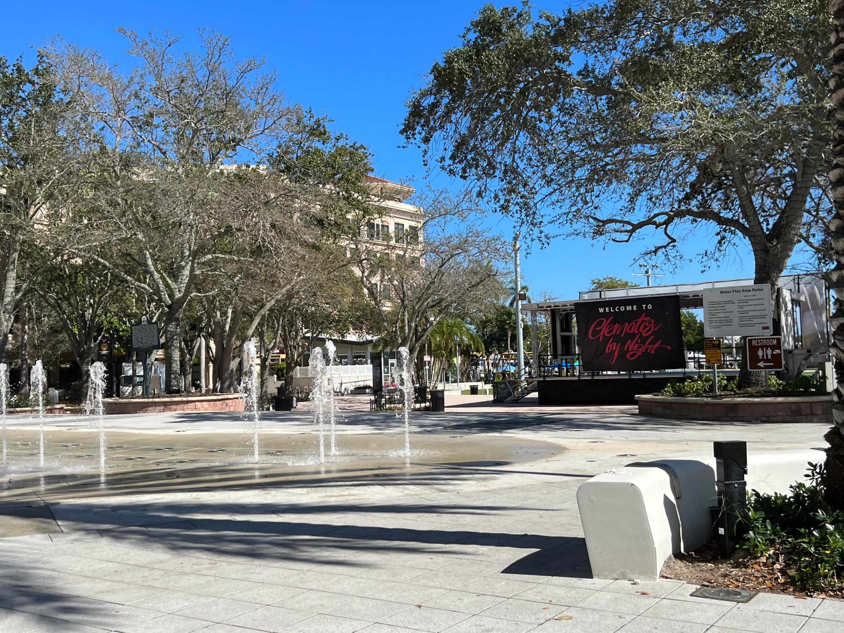 PALM BEACH HOUSE CONDO - Residential