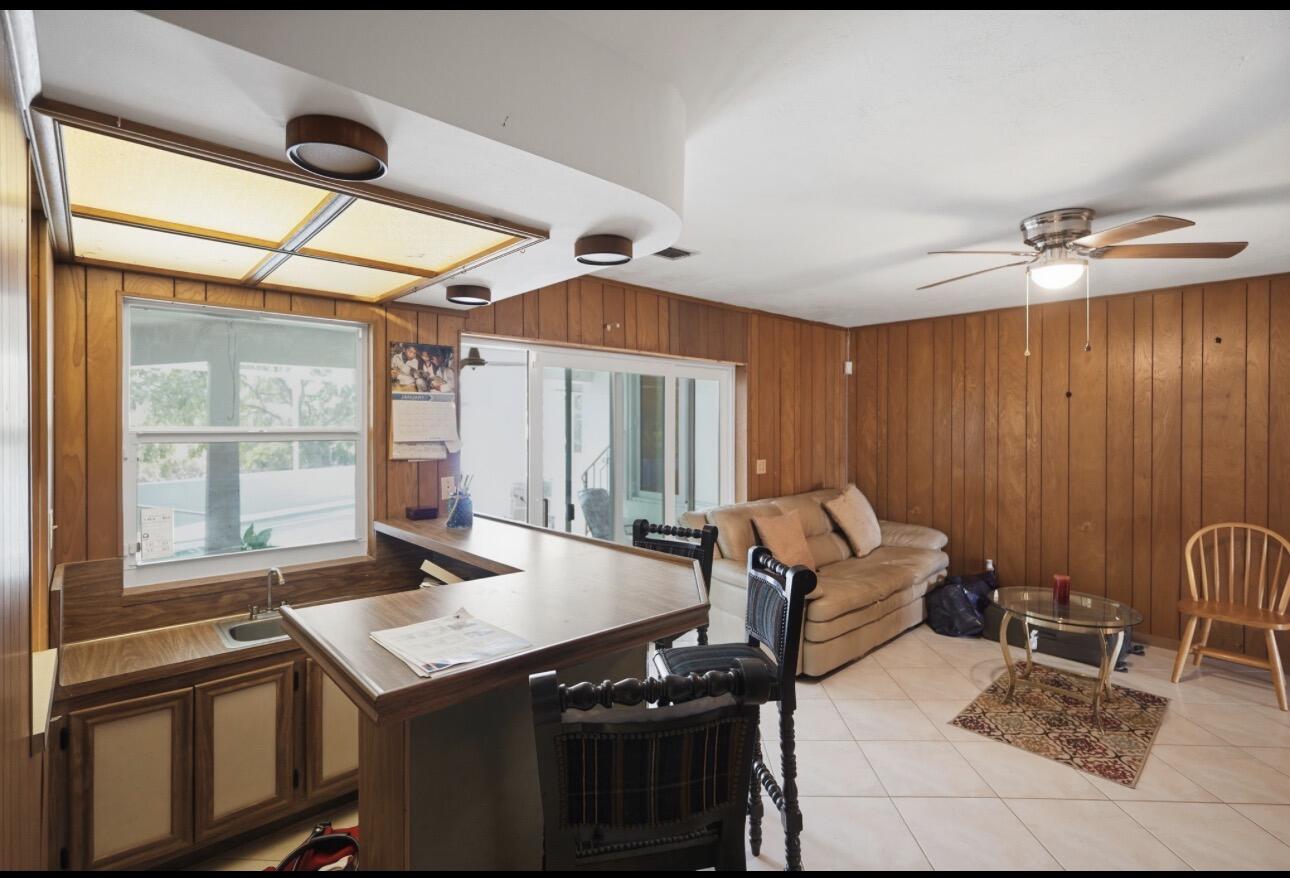 OAKLAND ESTATES 1ST SEC - Residential