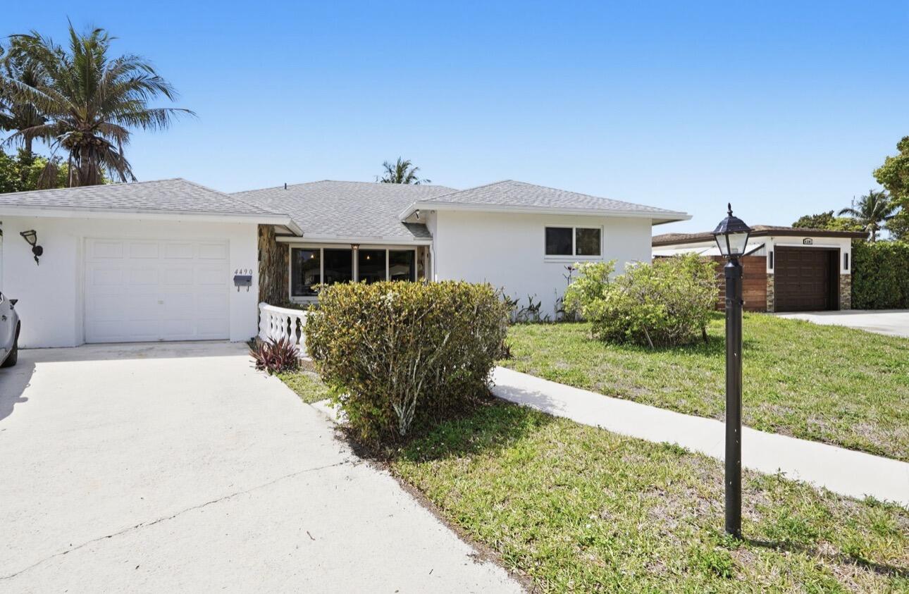 OAKLAND ESTATES 1ST SEC - Residential