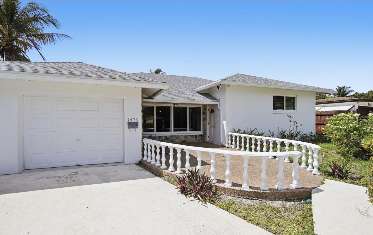 OAKLAND ESTATES 1ST SEC - Residential