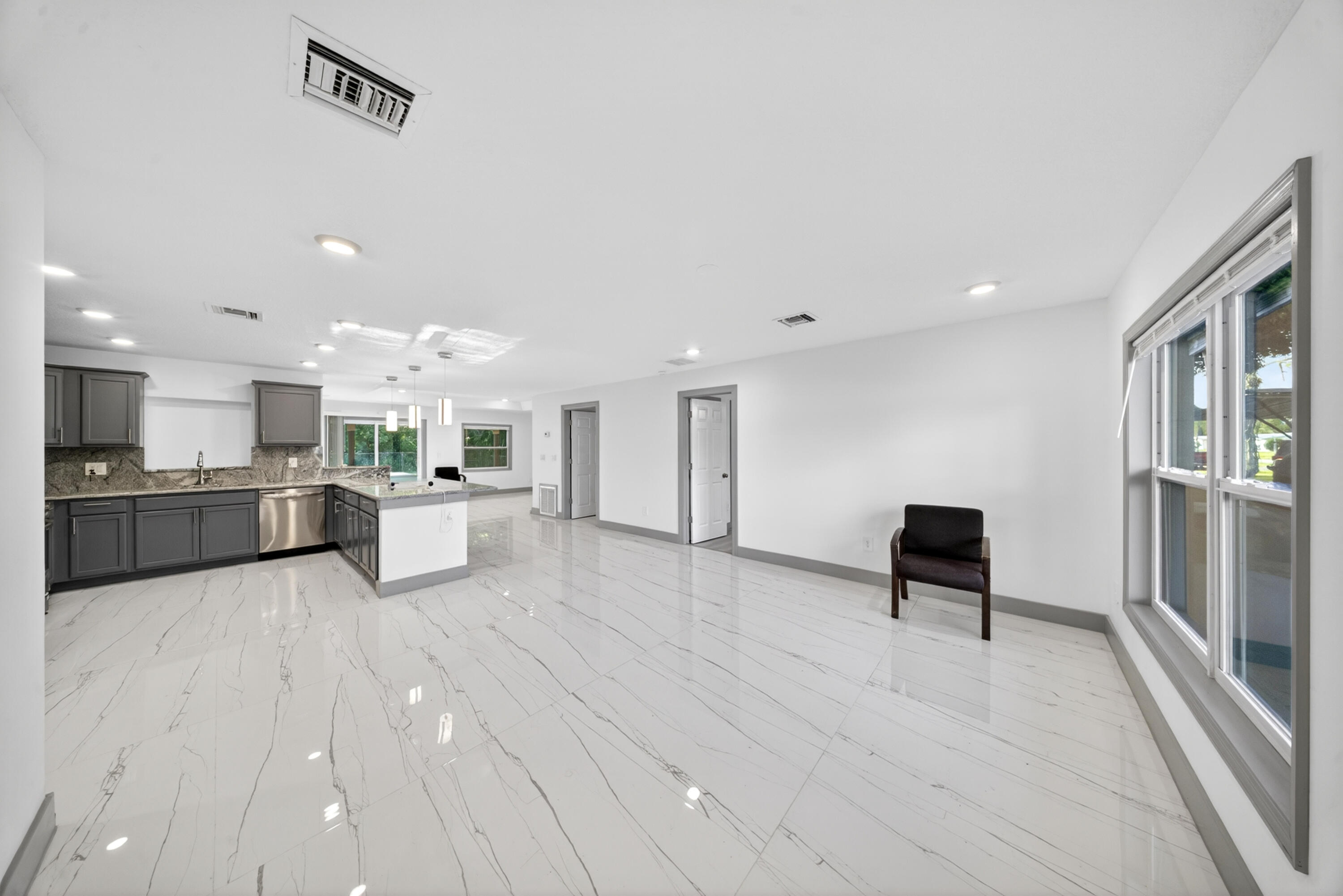 CORSO COURTS - Residential
